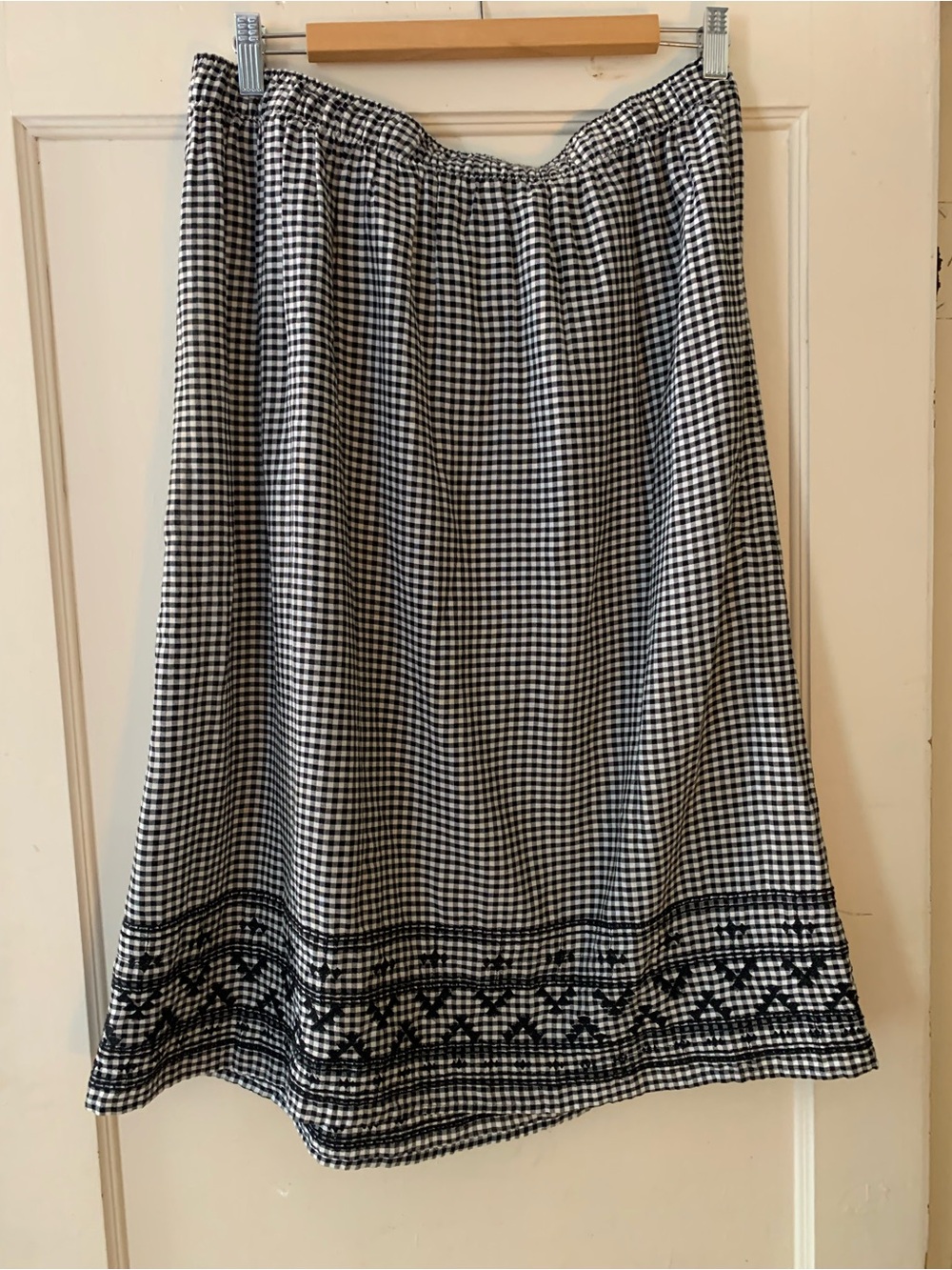 Black and White Gingham Midi Skirt with Embroidered Hem